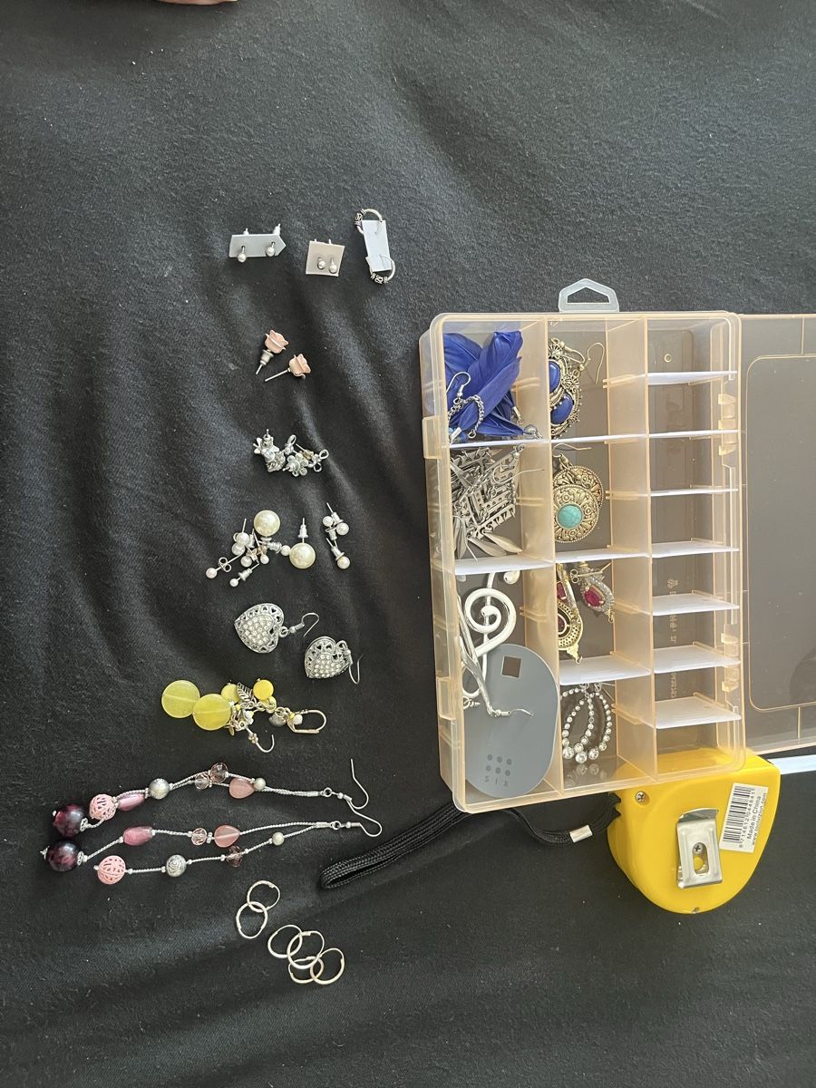 Sonstiger Schmuck: Schmuckbox mit diversen Schmuckstücken – Neu (gemäss Beschreibung) aus Olten von sae_82z2 6