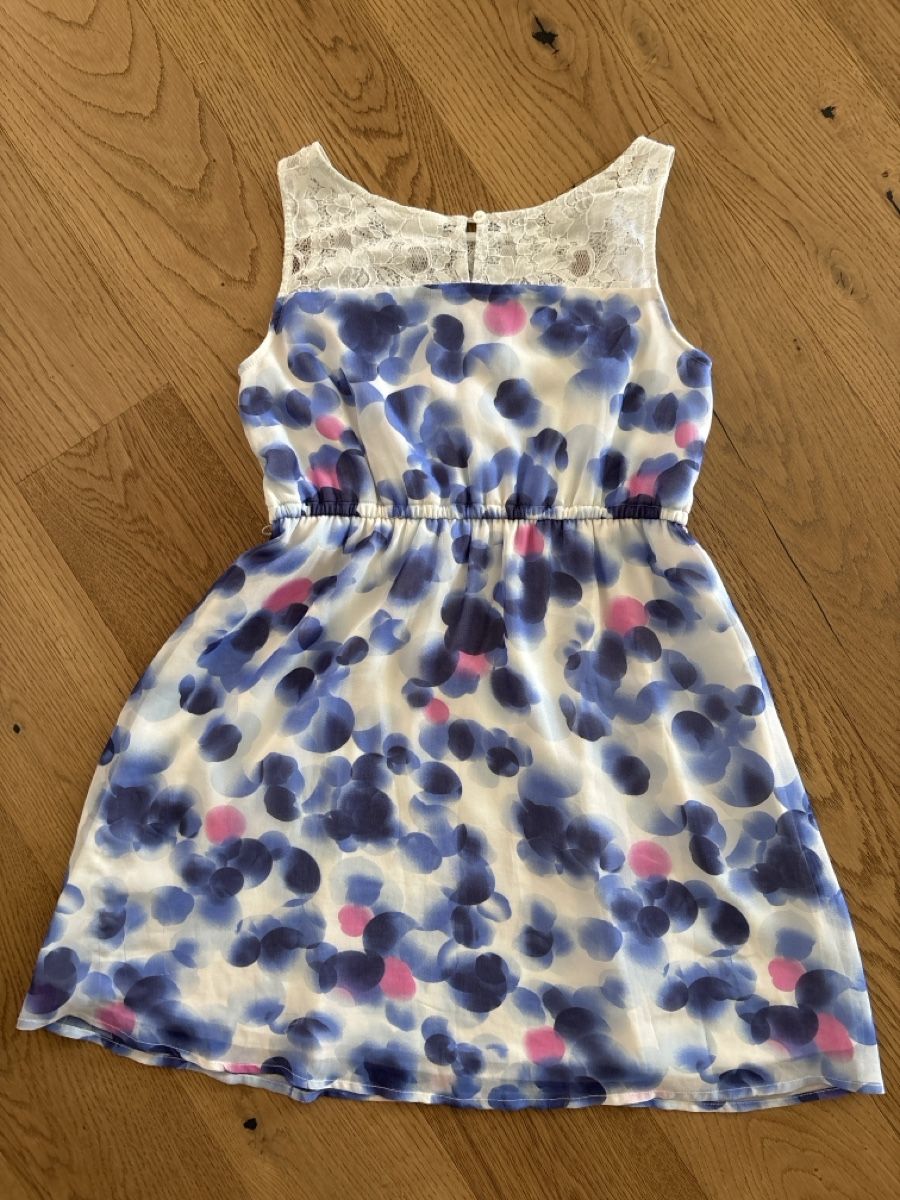 Vestiti & Gonne: Sommerkleid Mädchen, inside, Grösse 146/152 – Usato da Rain venduto da Denbie 1