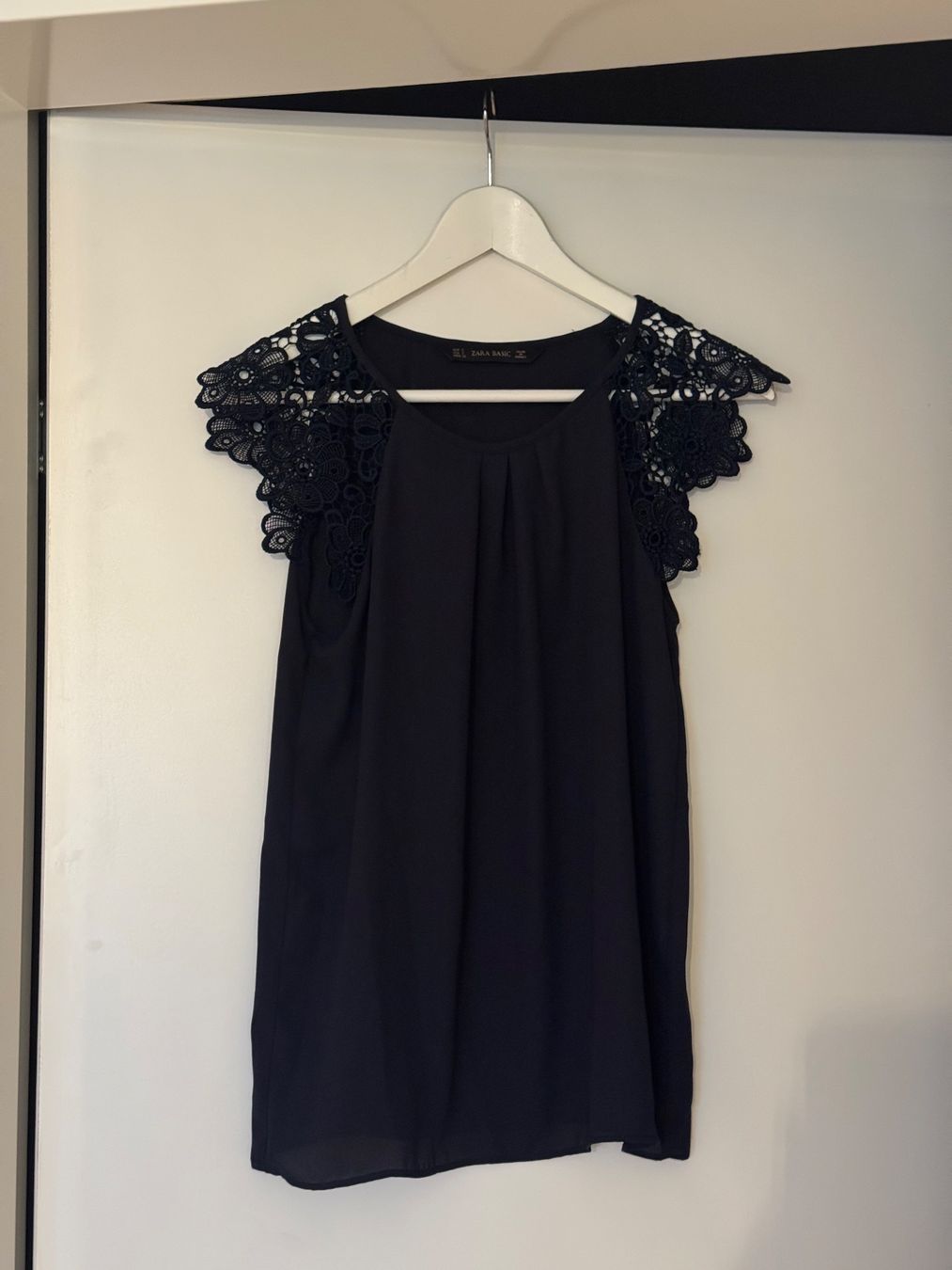 Zara Camicette: Zara Basic Damen Bluse Gr. S, Dunkelblau – Usato da Steinhausen venduto da sar_ph7q