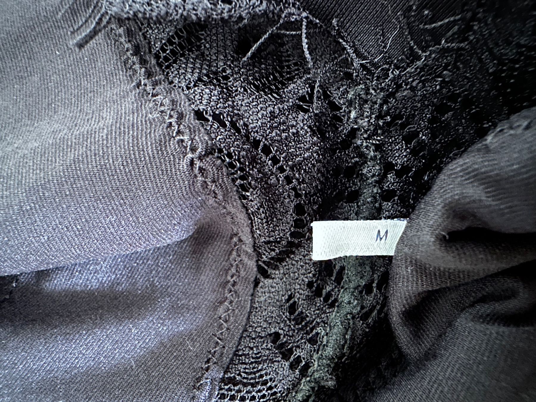 Pieces Top: Top mit Spitzen-Detail, Pieces – Usato da Haldenstein venduto da enie123 4
