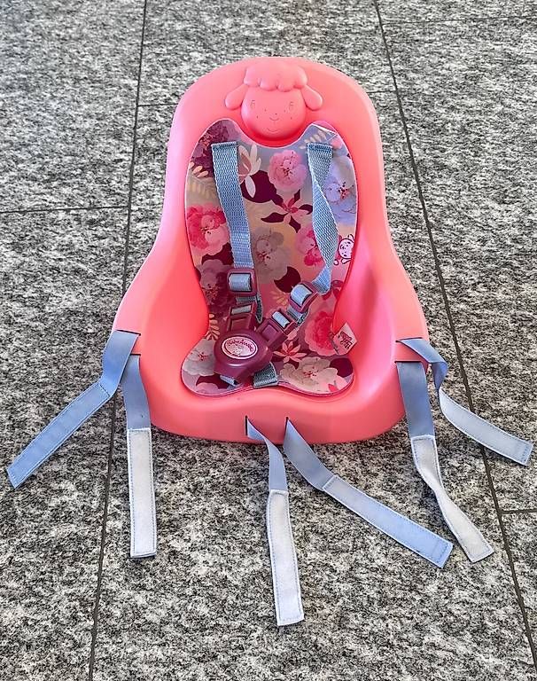 Poupées: Velo Sitz Puppe Annabelle Zapf – D'occasion à Rorschacherberg par Venuise
