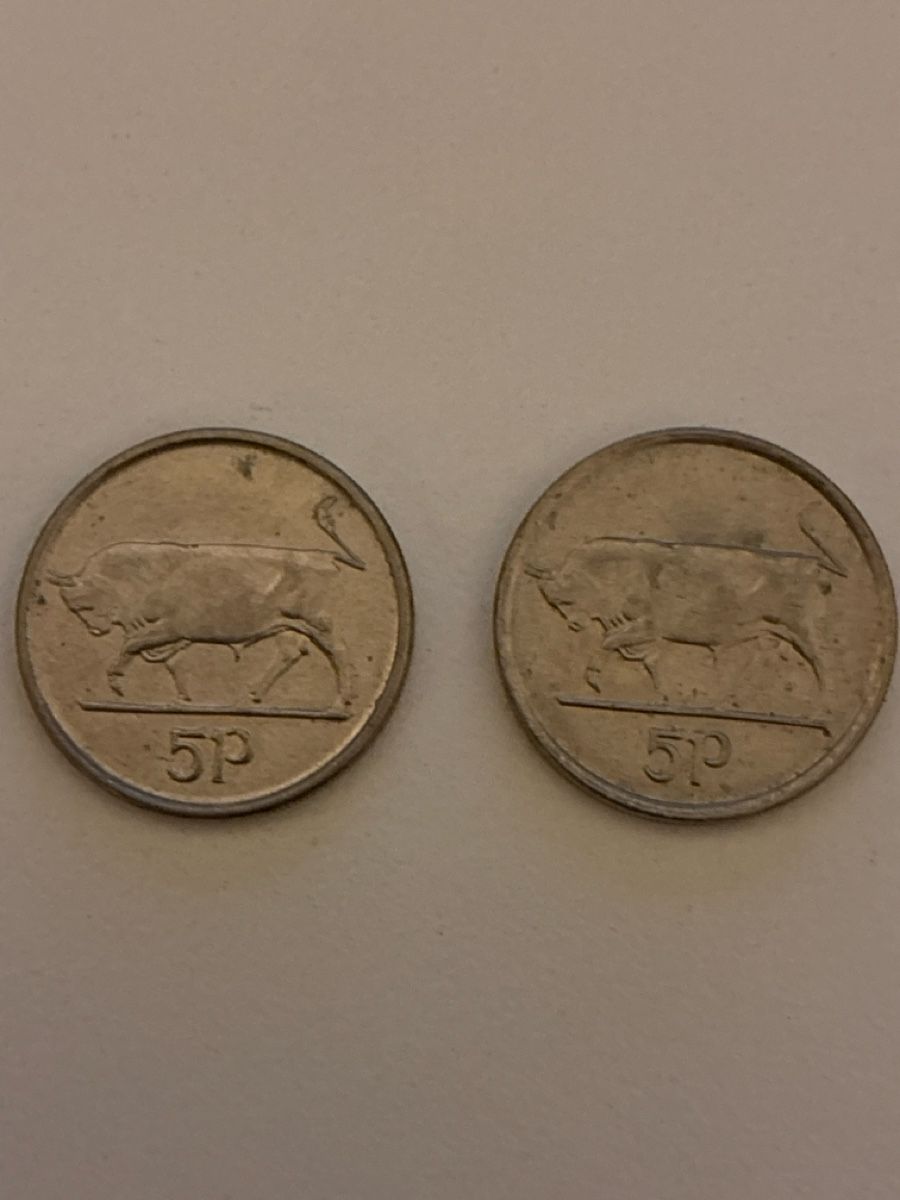 Tutti le monete: Nr. 23: 2 x 5 Pence, irisches Pfund, 1992 / 1993 – Usato da Burgdorf venduto da Yakari5165 1