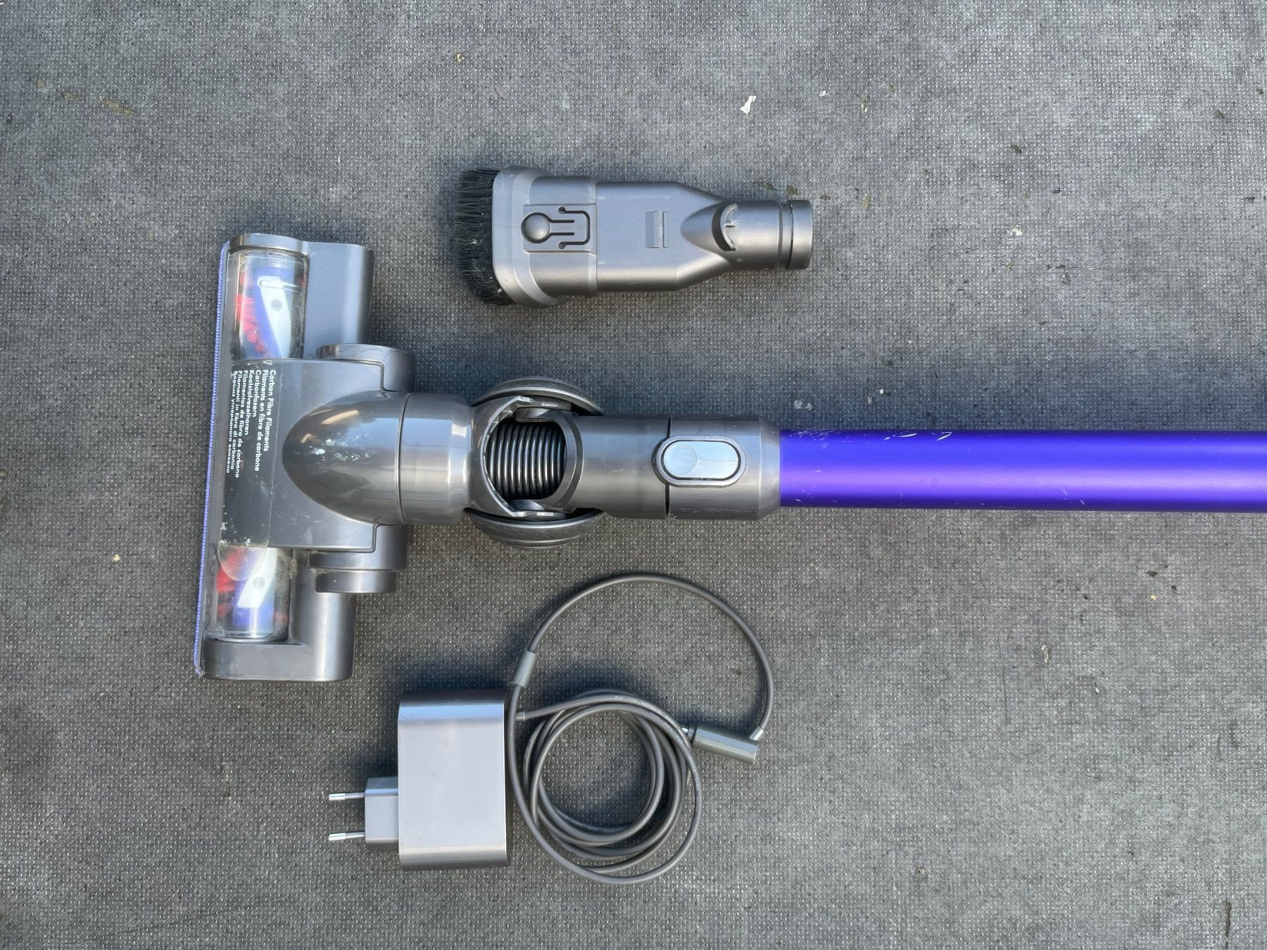 Dyson Aspirapolveri & Accessori: Dyson v6 trigger – Usato da Magden venduto da Hornet2 6