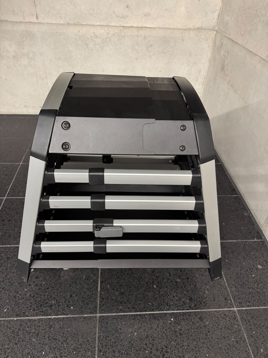 Gabbie, trasporto & Sicurezza: Thule Allax Hundebox Grösse S – Usato da Kilchberg ZH venduto da jomiwe 6