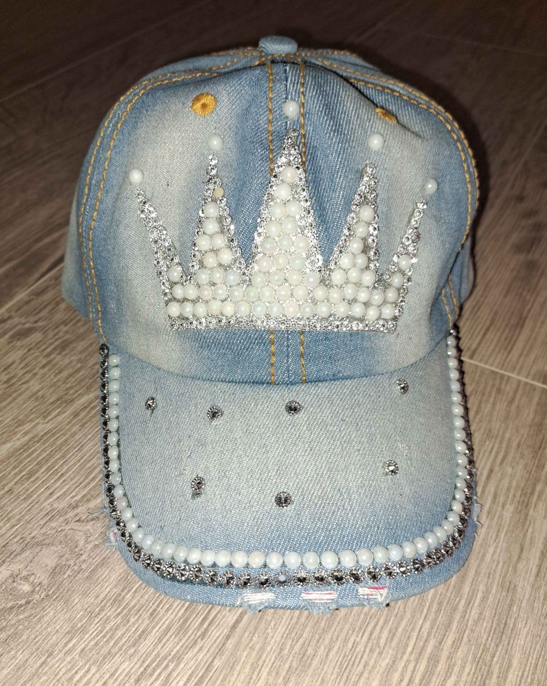 Altro in Moda donna: Jeans Cap mit Strass one size – Nuovo (secondo la descrizione) da Wetzikon ZH venduto da secondhandsfashion