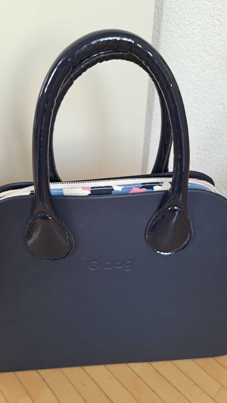 Obag Sacs femmes: obag reverse – D'occasion à Schwarzenbach SG par LoveBag 1