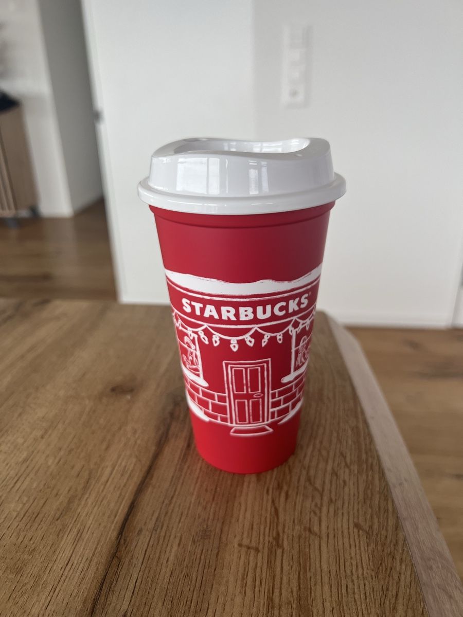 Starbucks Tazze: Starbucks reusable cup NEU – Nuovo e nell'imballaggio originale da Rapperswil SG venduto da zani_st