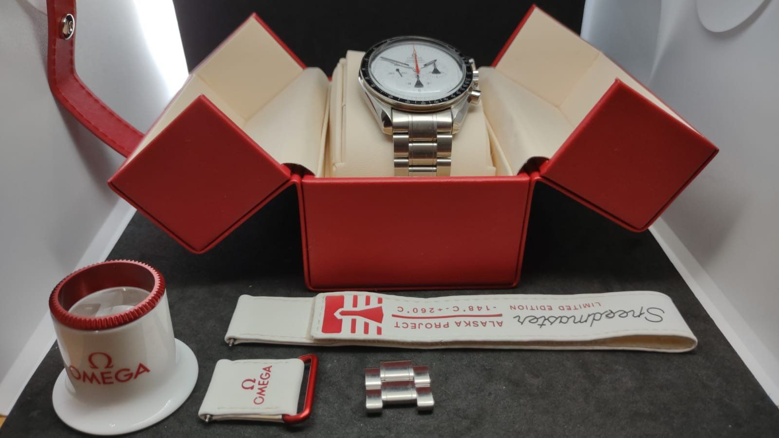 Omega Uhren: Omega Speedmaster Alaska Project Limited Edition, 2008 – Gebraucht aus Lauerz von oberwilbeizug 2
