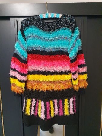 Damen Pullover mehrfarbig gestreift Fransen guter Zustand