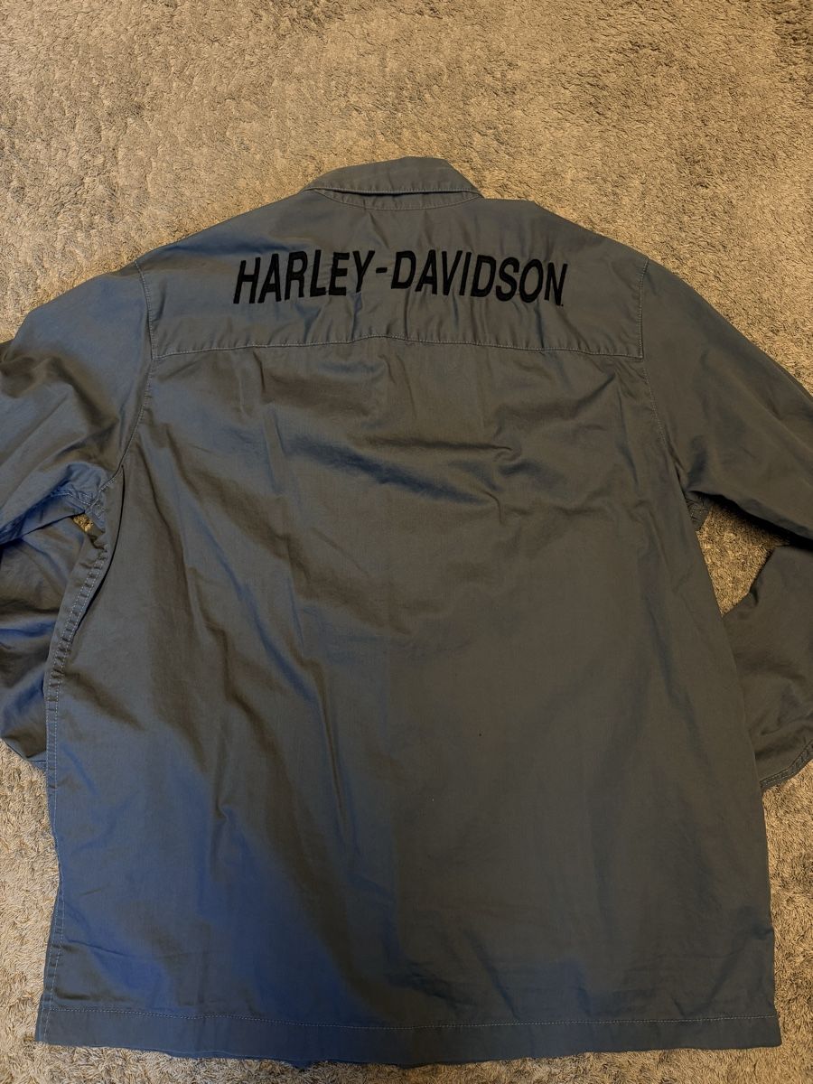 Harley-Davidson Hemden: Harley-Davidson Hemd grau Grösse L – Gebraucht aus Emmenbrücke von Tomssen 1
