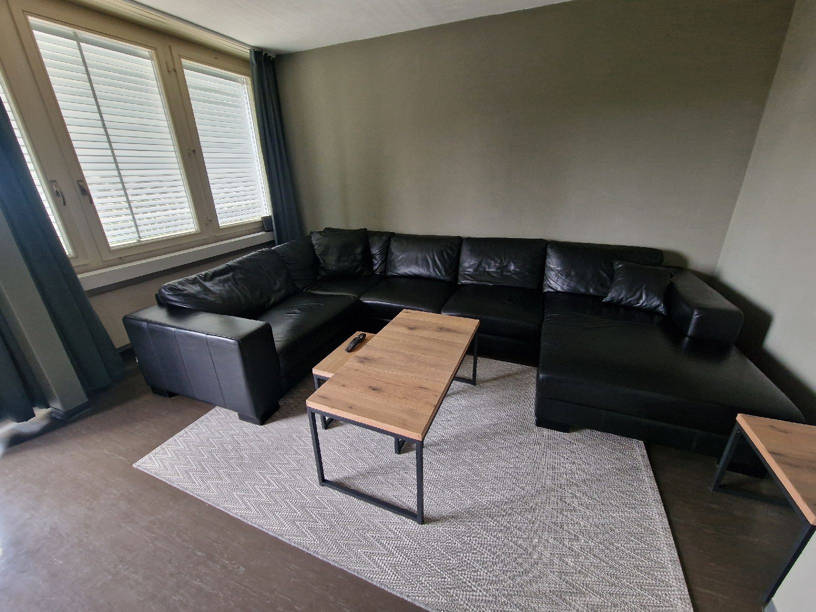 Sofas: Leder Sofa, schwarz, Echtleder – Gebraucht aus Elgg von bau_h7s2