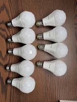 9x Nanoleaf E27 Matter Color Bulbs  Ampoules / Lampen