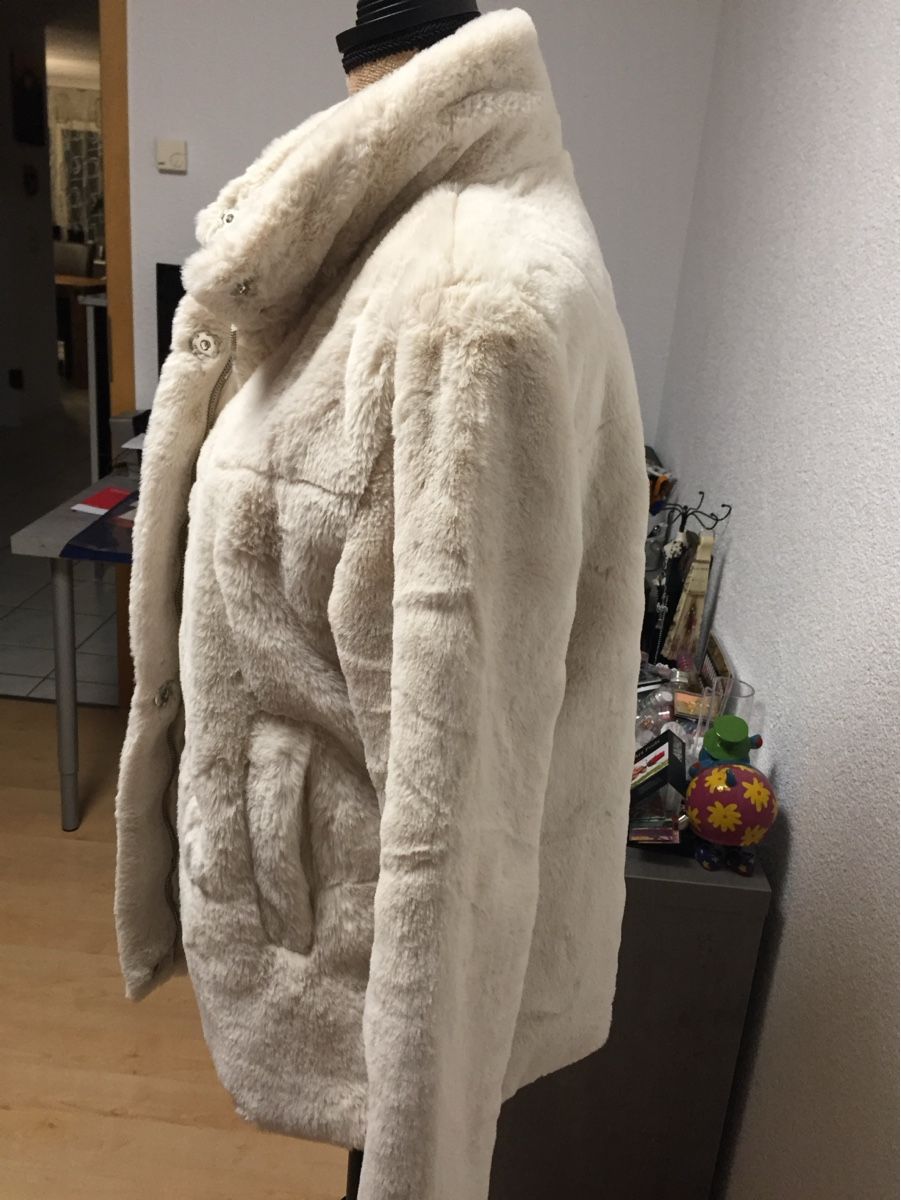 Giacche: Plüsch Jacke – Nuovo e nell'imballaggio originale da Oftringen venduto da mercedes019