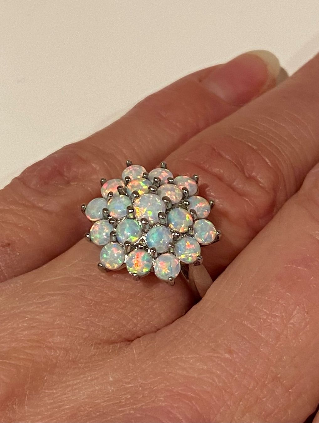 Anelli: Ring Silber 925 Weissgold vergoldet mit Opalen – Nuovo e nell'imballaggio originale da Matten b. Interlaken venduto da kero71