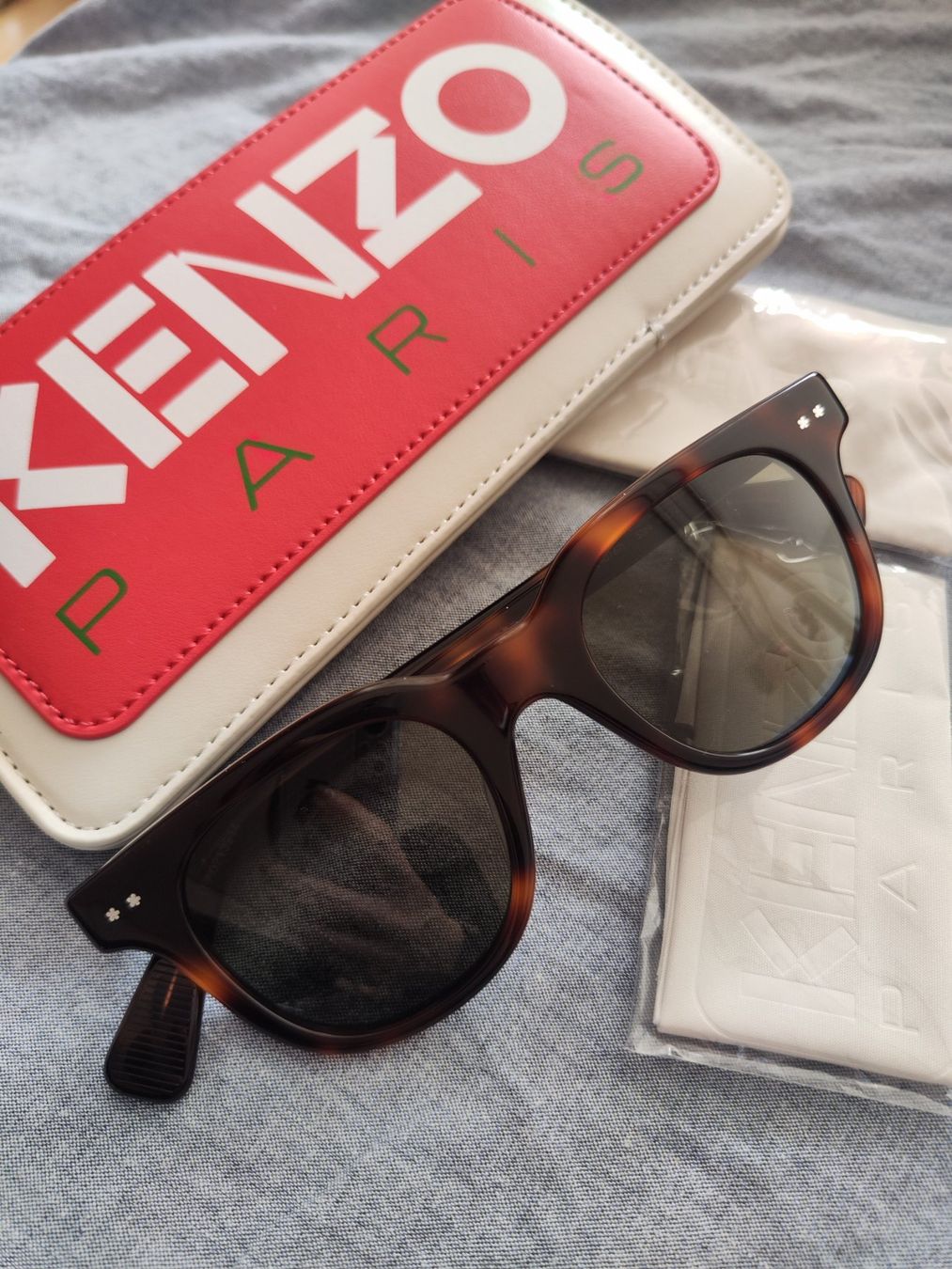 Kenzo Occhiali & Lenti: New Kenzo sun glasses – Nuovo e nell'imballaggio originale da Sursee venduto da Re.joy 2