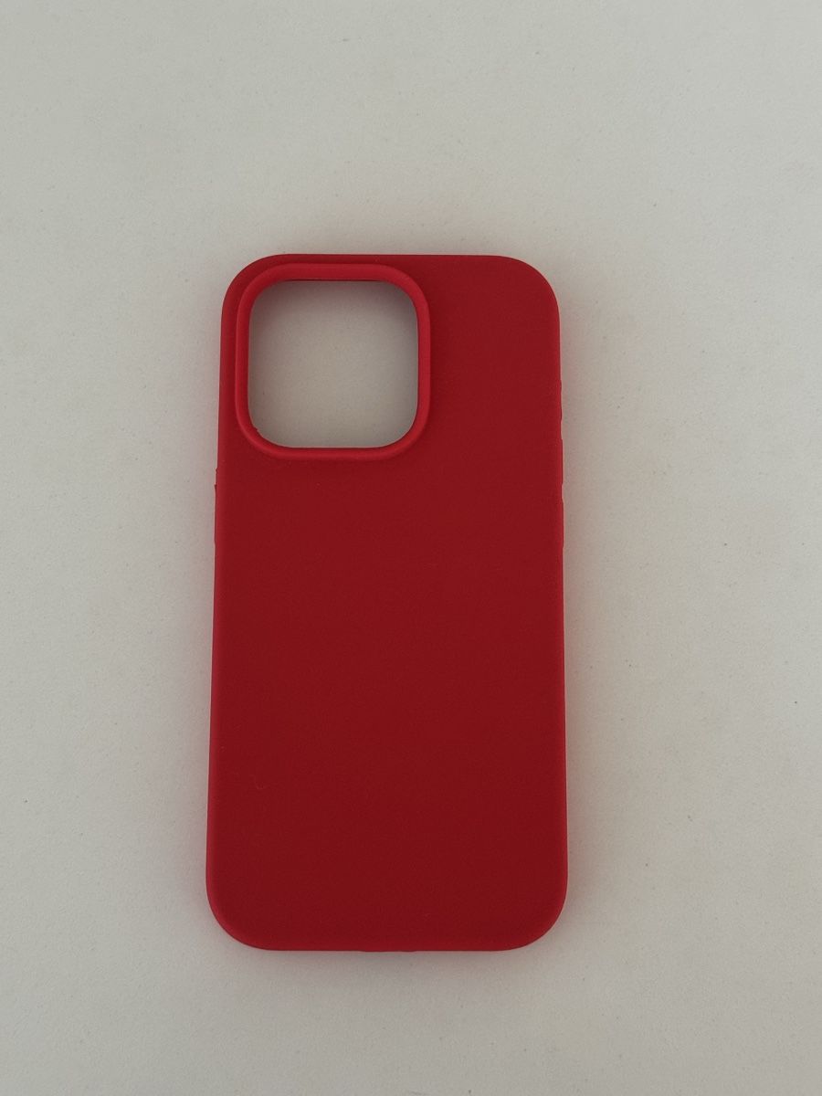 Covers & Schutzfolien: iPhone 15 Pro Silikonhülle – Rot – Gebraucht aus Zollikon von francesco.1
