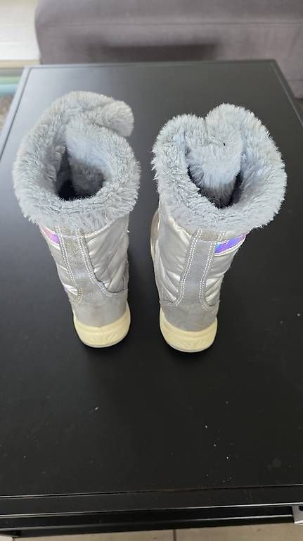 Schuhe für Mädchen: Winterstiefel Primigi 32 – Gebraucht aus Solothurn von Zoonja 3