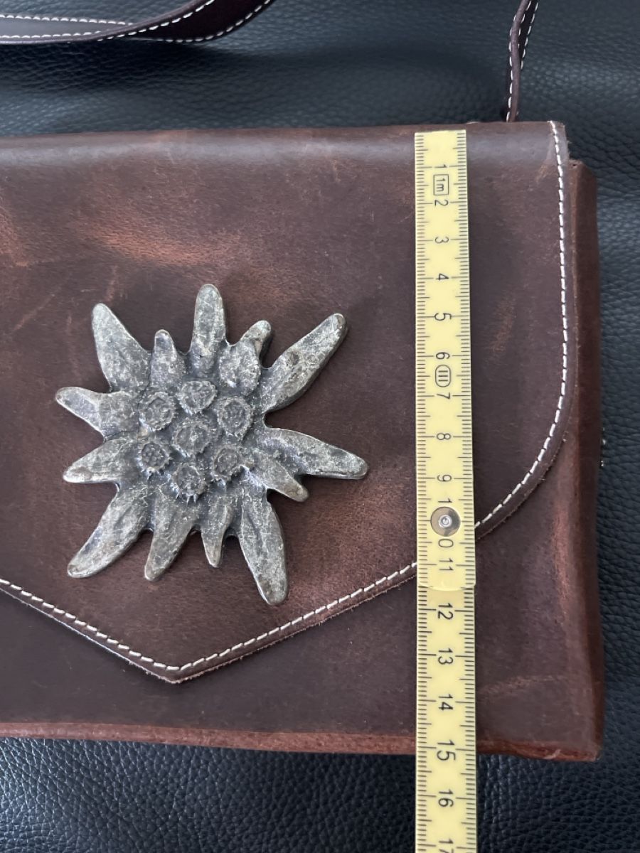 Edelweiss Borse da donna: Umhängetasche mit Edelweiss  – Usato da Wetzikon ZH venduto da TolleAussicht 1