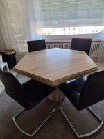 Marmor Esstisch mit 4 Lederstühlen
