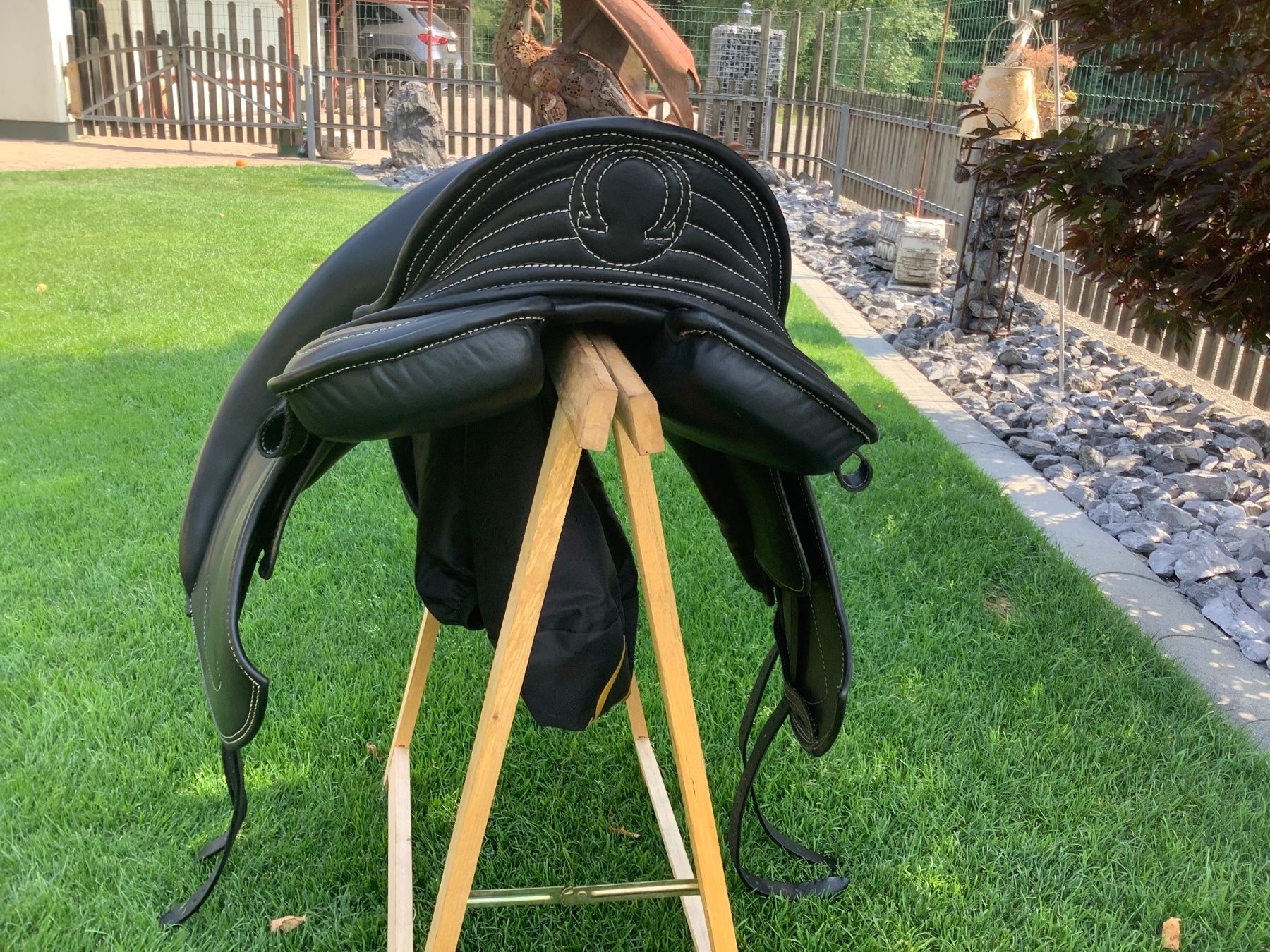 Selles, accessoires: Signum Mercedes Massattel – D'occasion à Rüegsau par esbruso 6