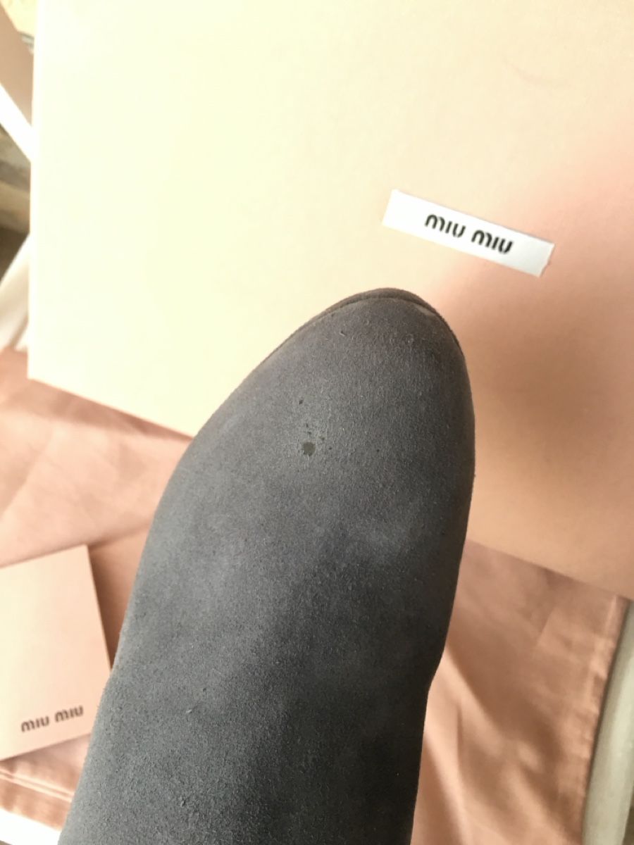 Miu Miu Scarpe da donna: Miu Miu Grey Suede Ankle Boots Size 38,5 – Usato da Oberwil b. Zug venduto da fis_2wtq 5