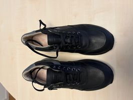 Herren Sneaker schwarz Grösse 43 mit Reissverschluss