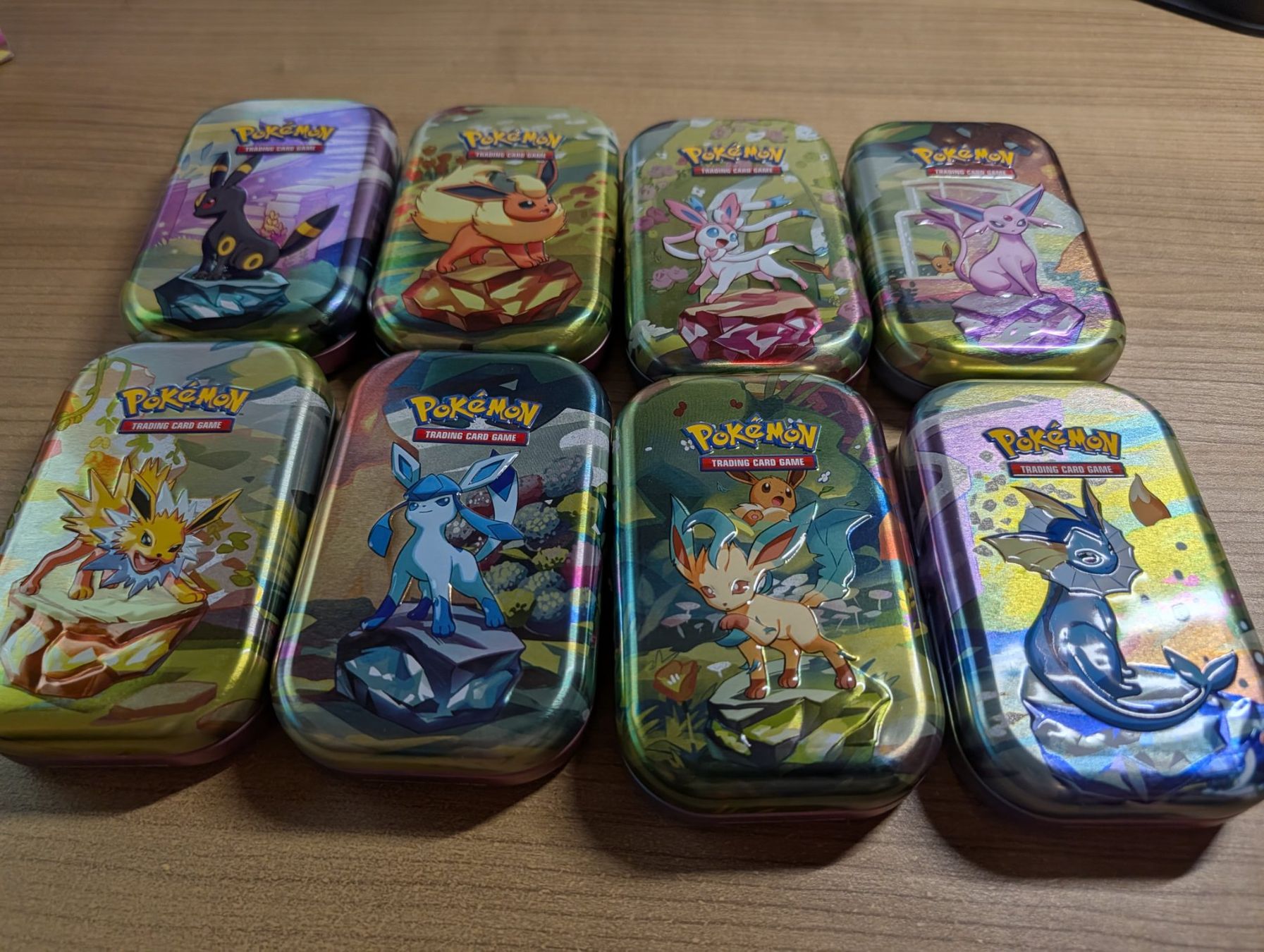 Giochi: Pokemon Prismatic Evolutions Mini Tins Complete (8/8) EMPTY – Usato da Glattpark(Opfikon) venduto da fnhabach 2