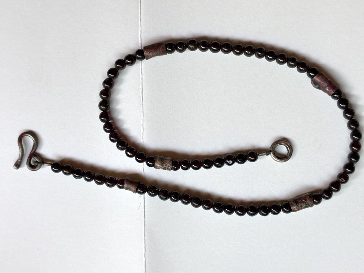 Catenine: Collana di granato – Usato da Grono venduto da Danny1960
