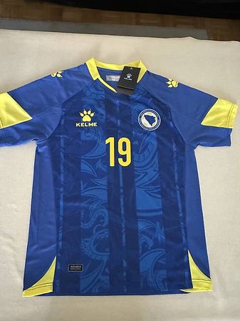Alajbegovic 19 Trikot