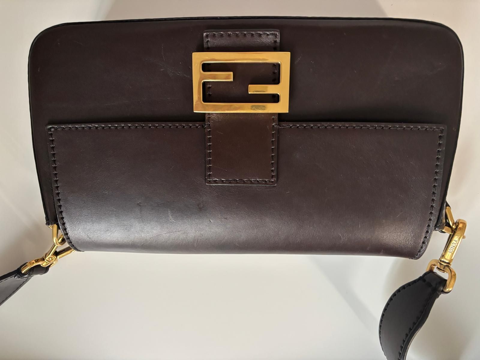 Fendi Sacs: Fendi Baguette cage , Fall 2019 – D'occasion à Zürich par fra_8gb9 2