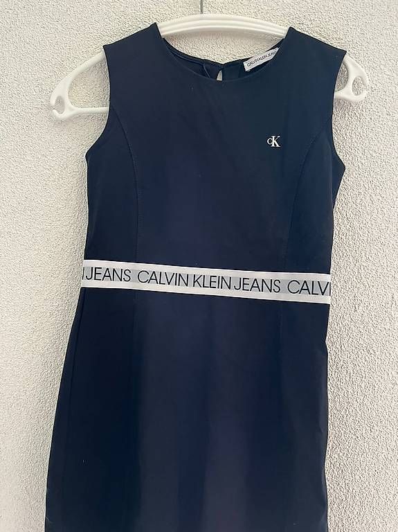 Vestiti & Gonne: Robe Calvin Klein 12 ans – Usato da Geneveys-Coffrane venduto da gg_r2xd 1