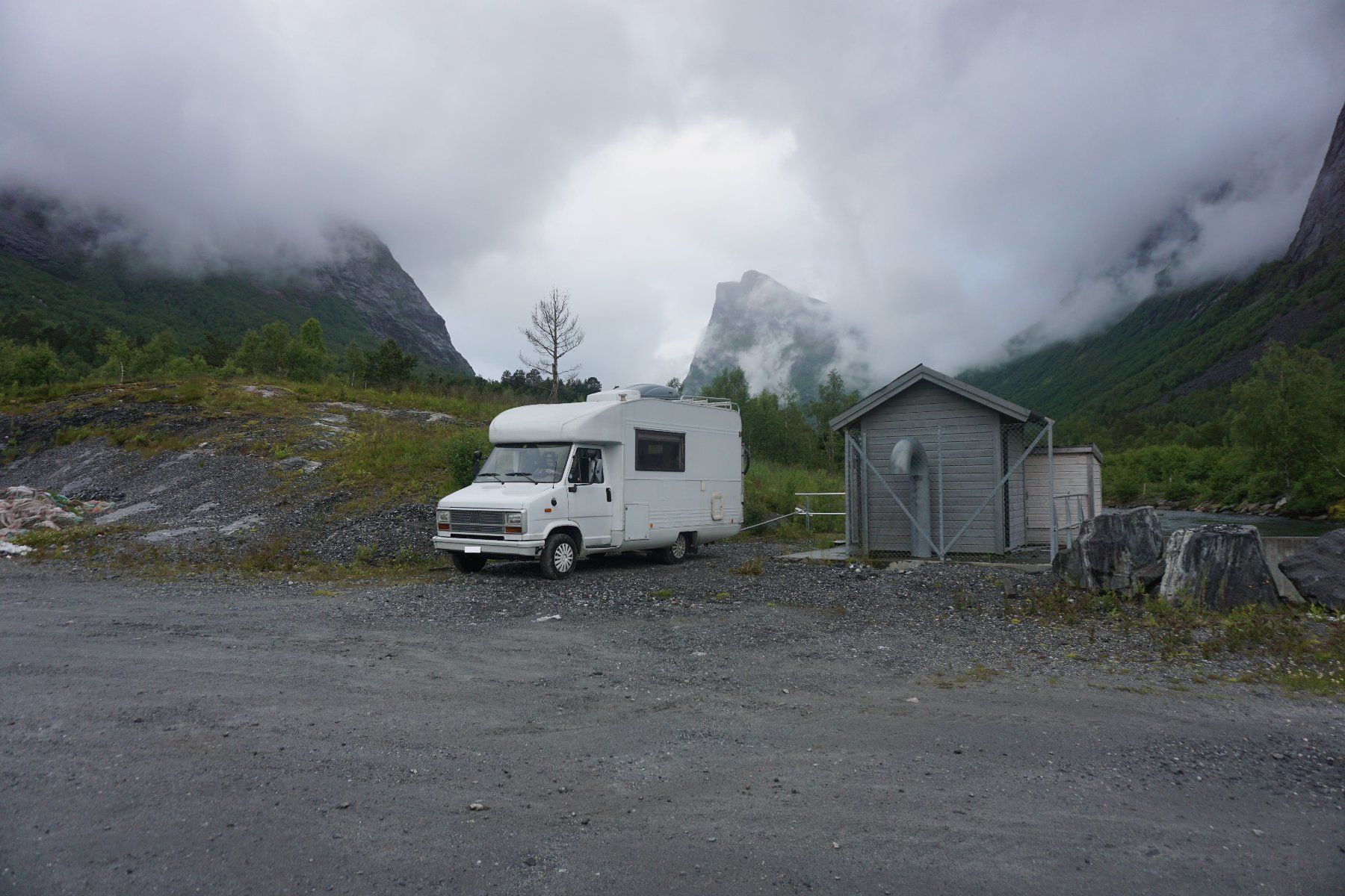 Fiat Camping Fahrzeuge: WoMo Fiat Ducato 280 – Gebraucht aus Zürich von zackiboi 2