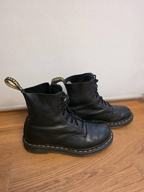 Chaussures hommes: Dr. Martens Gr.37 – D'occasion à Grosshöchstetten par kids04 4