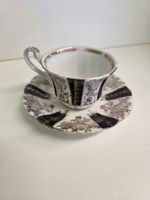 Kaffeetasse mit Untertasse alt floral schwarz-gold
