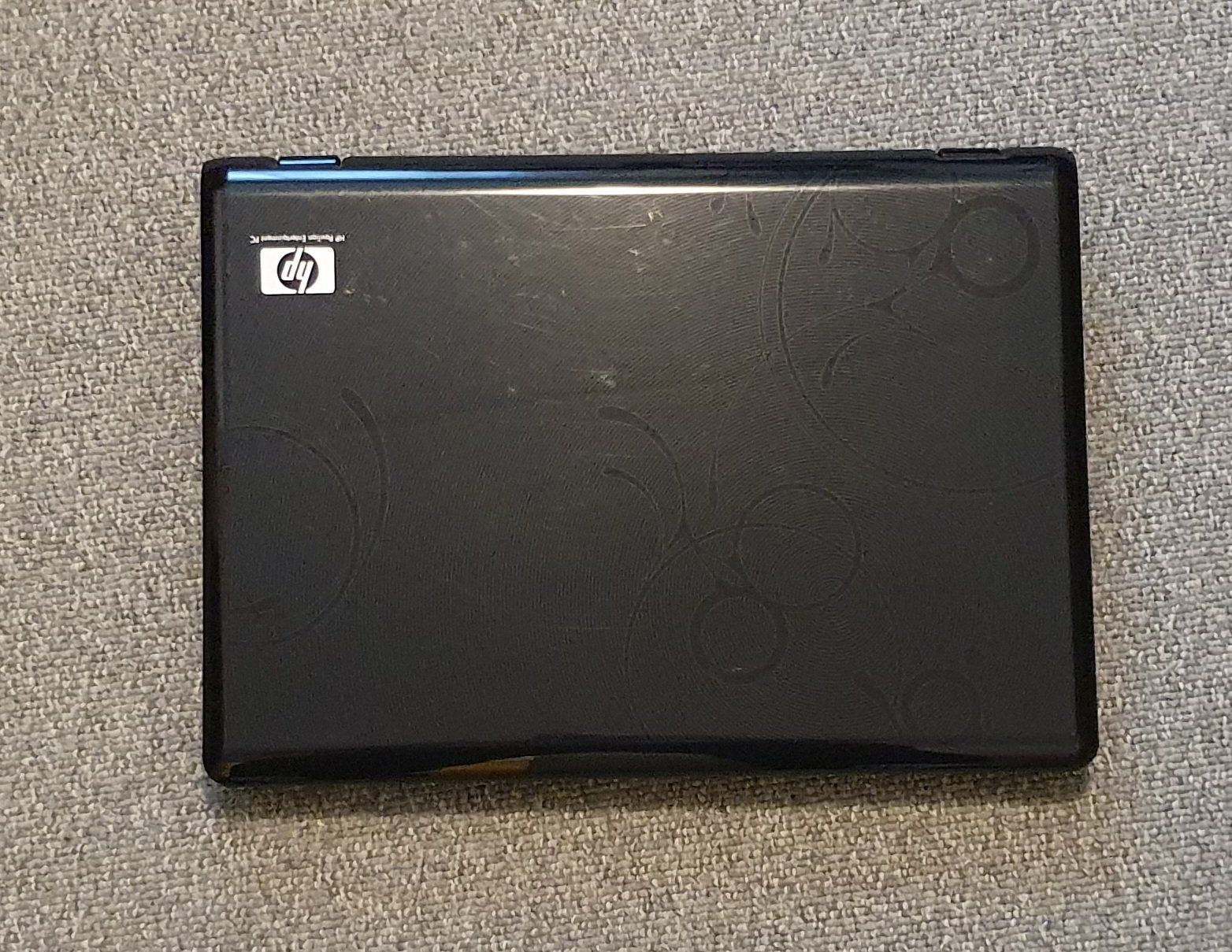 Hewlett Packard Notebook: HP Pavilion DV 6700, Antix Linux, Nvidia Geforce 7150M – Usato da Winterthur venduto da E-Frosch 1
