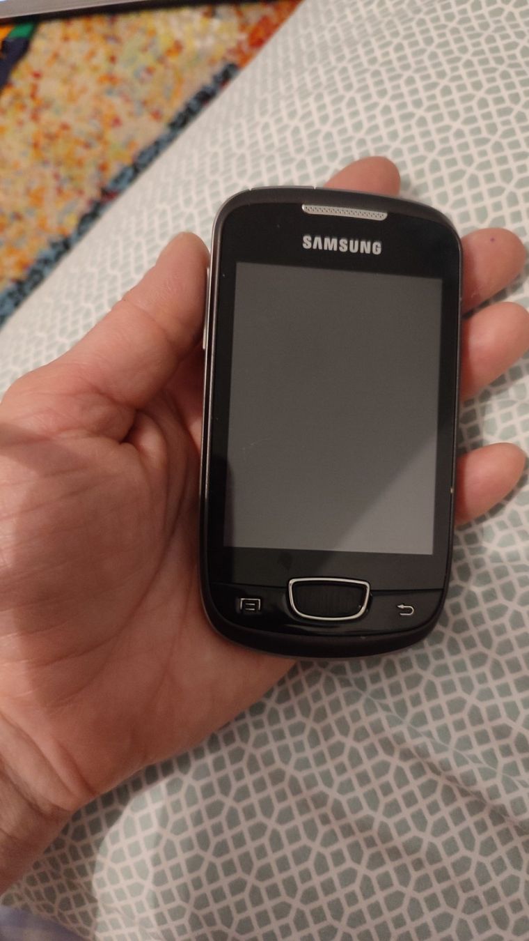 Samsung Handys / Smartphones: Handy Samsung mini  GT-S5570 – Gebraucht aus Bellikon von MellonCollieMitTwint 6
