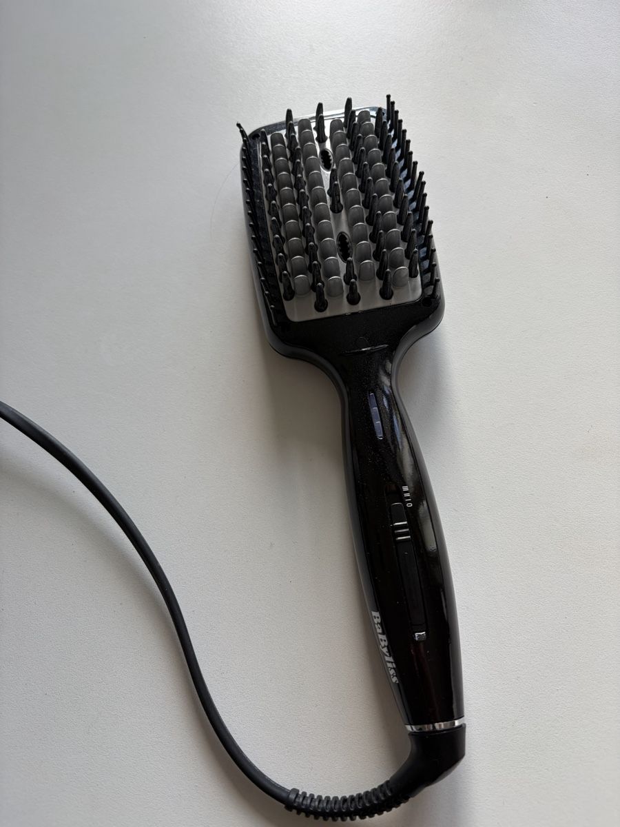 Altro per la cura dei capelli: Haarglättebürste Babyliss – Usato da Bern venduto da kat_n2zn