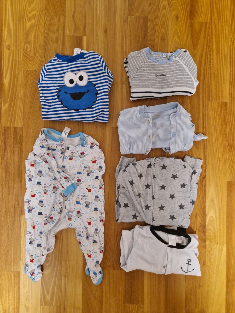 Lotti & Set di vestiti: Kleider Gr. 68 55 Stk – Usato da Adetswil venduto da kai_p9fb 3