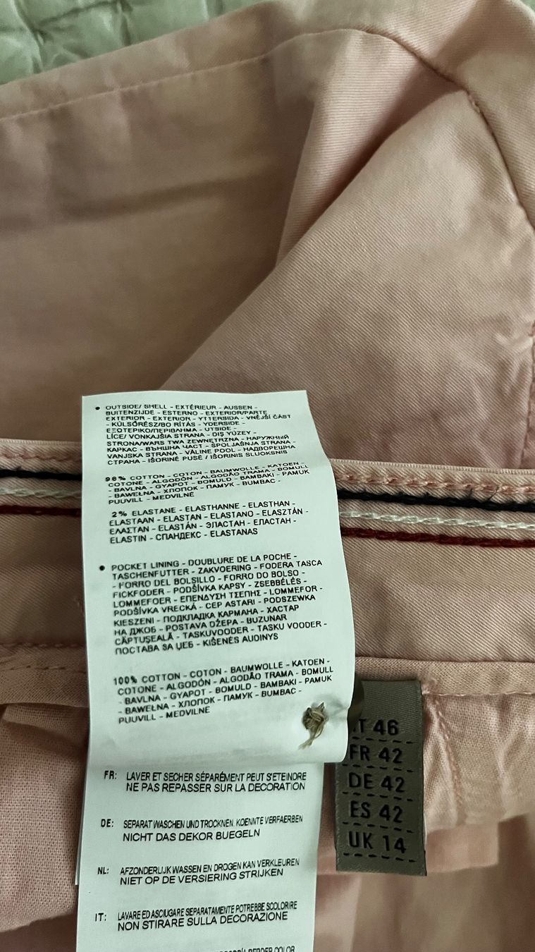 Napapijri Hosen: Napapijr: rosa Shorts – Gebraucht aus Zürich von ann_ngp7 1