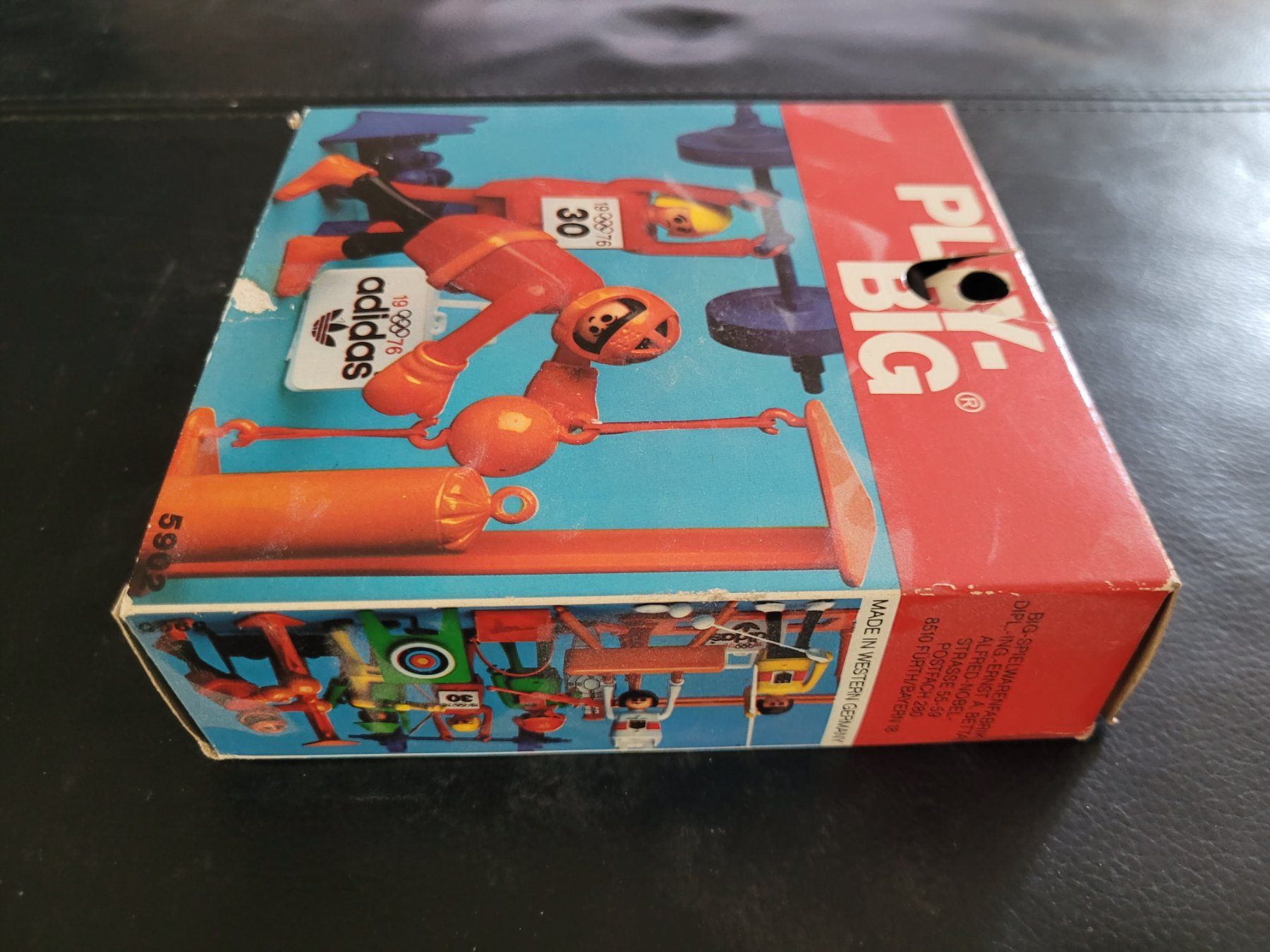 Spielzeuge: Play Big 5902 Rarität! Adidas Olympia 1976 Vintage Spielzeug – Gebraucht aus Nürensdorf von spartacus64 2