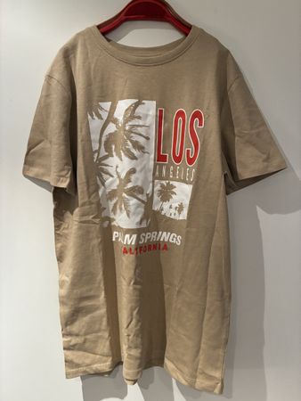 Schönes Tshirt Gr. 128, Neu