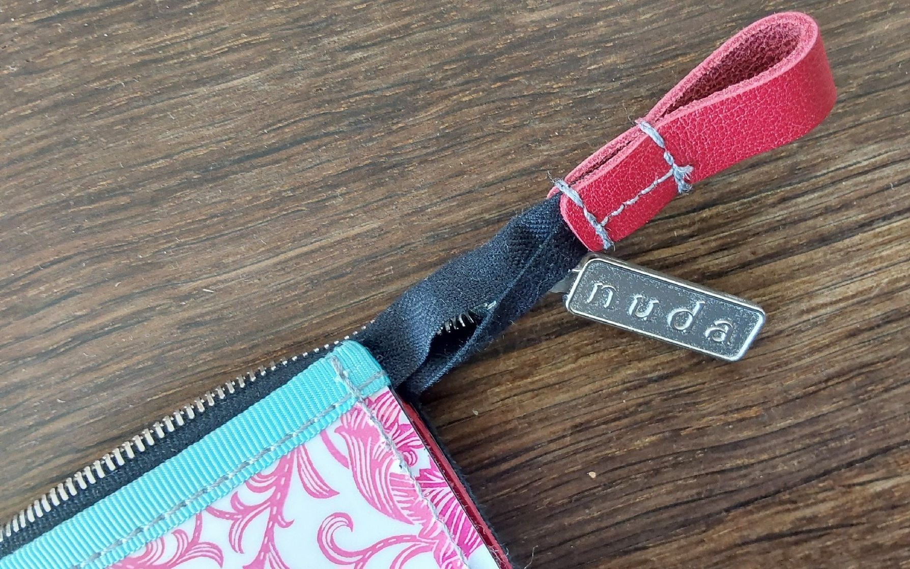Borse da donna: Täschli Etui nuda Luzern neu – Nuovo (secondo la descrizione) da Köniz venduto da scopello12 2