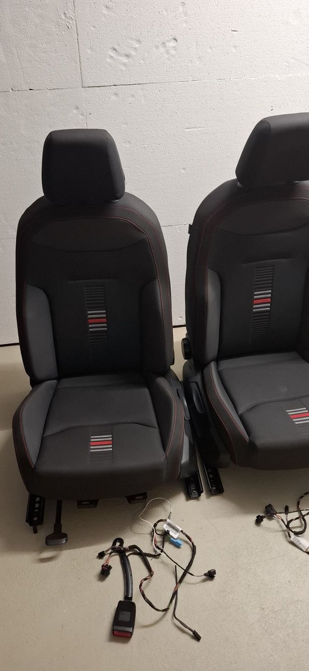 Seat Tutti pezzi di ricambio auto: SEAT Ibiza Sitze – Usato da Schöftland venduto da Bikefarmer 2