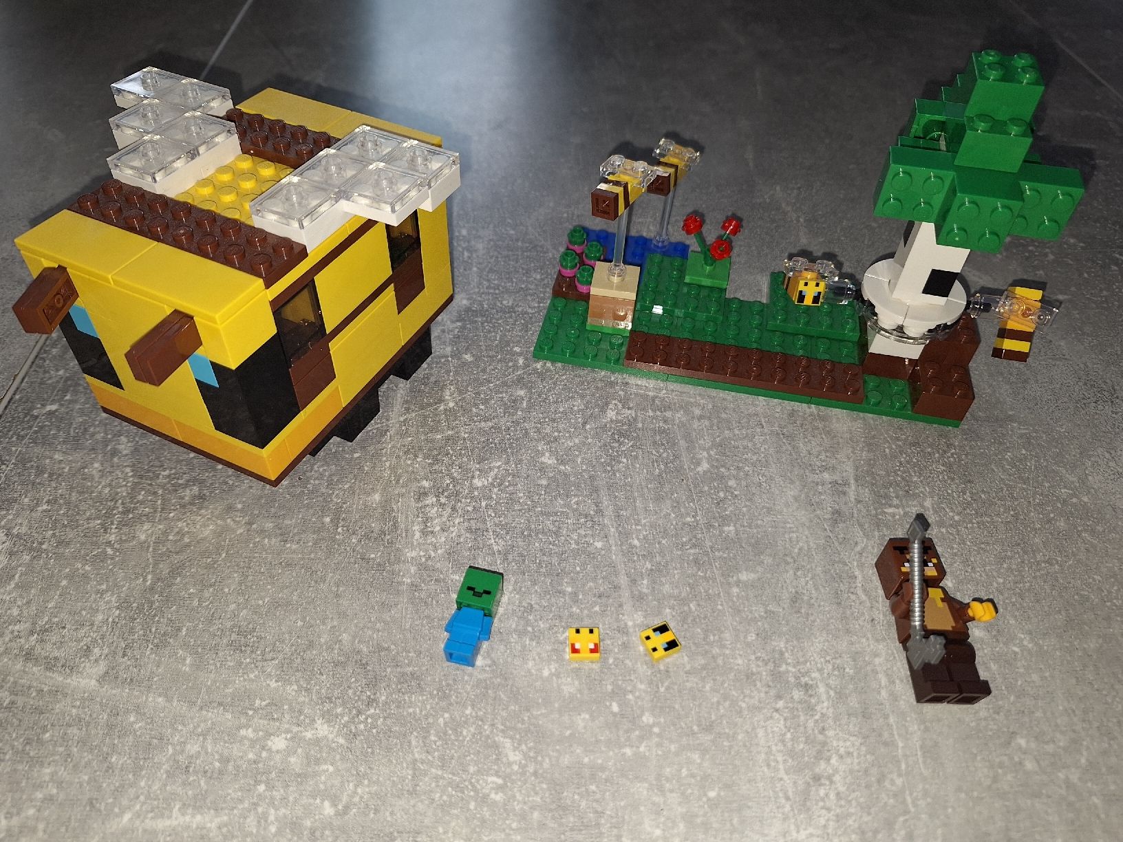 Lego Giocattoli: Lego 21241 Minecraft das Bienenhäuschen – Usato da Egerkingen venduto da Niceli1 1