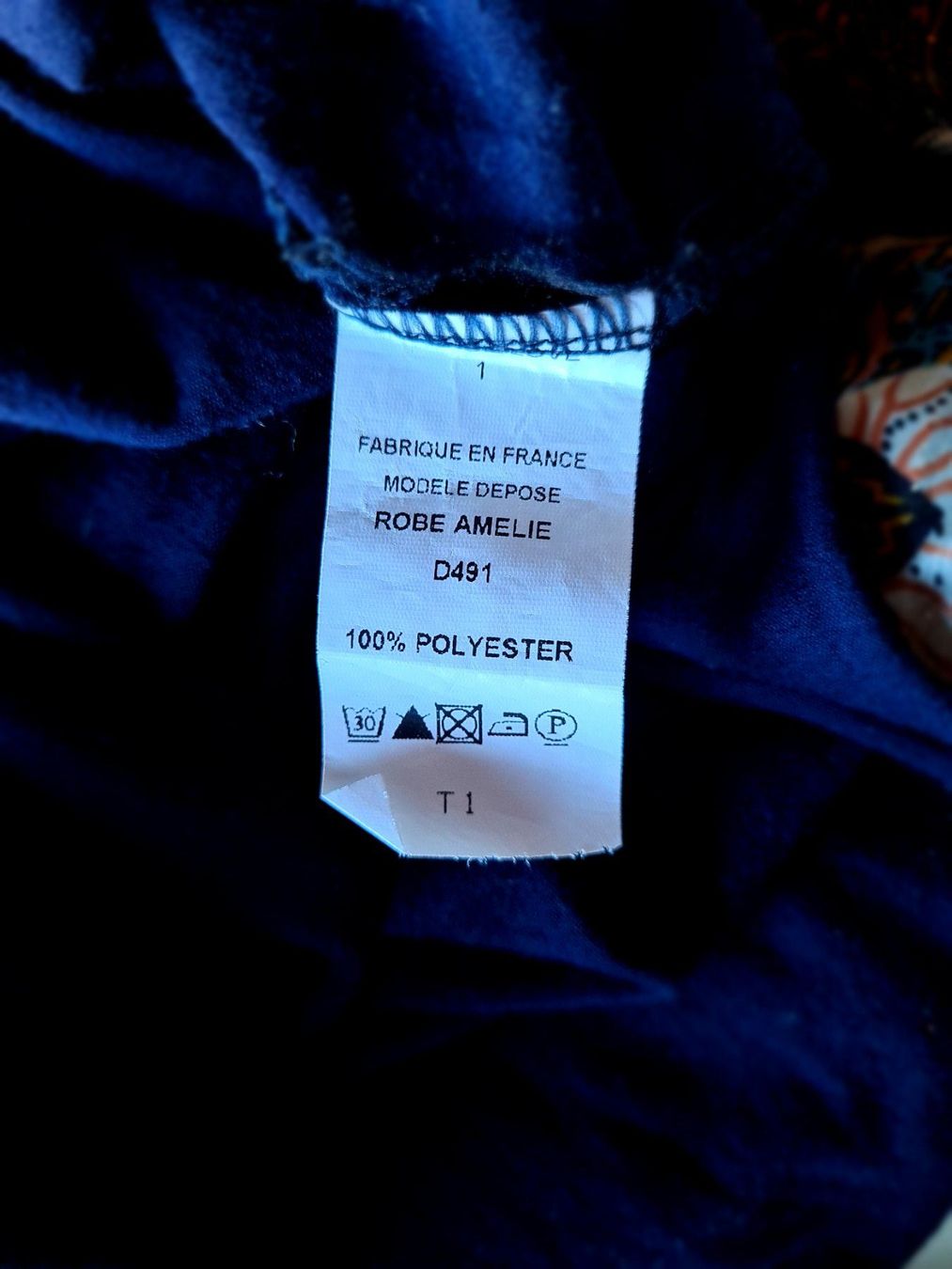 Kleider: Robe motif fleuri taille M – Gebraucht aus le landeron von canette 6