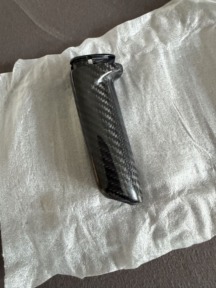 BMW Tutti pezzi di ricambio auto: bmw f30 e90 e92 f80 Carbon handbrems griff – Nuovo (secondo la descrizione) da zürich venduto da edo_d8tm 1