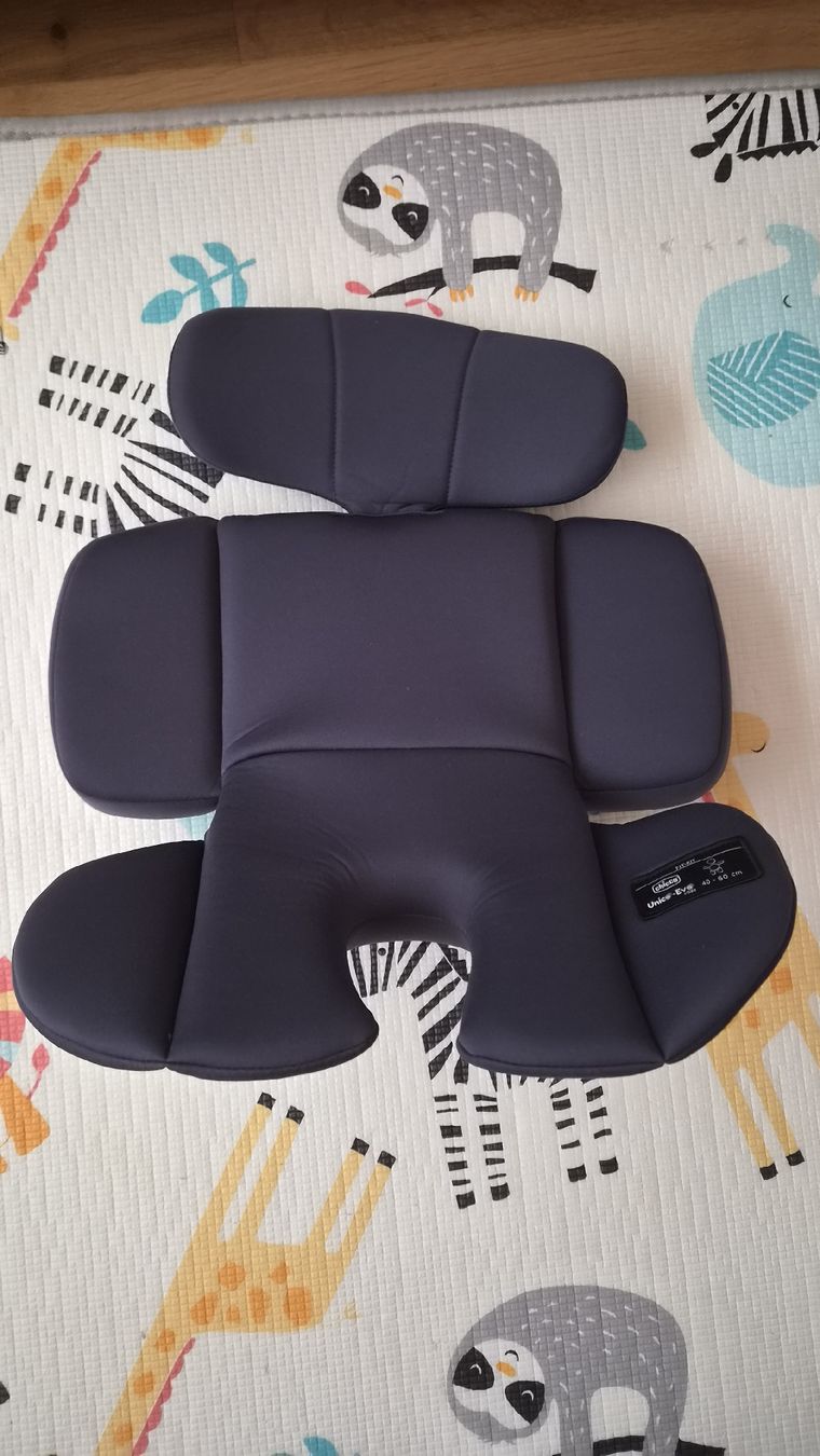 Chicco Seggiolini per auto: Chicco Kindersitz – Usato da Buchs SG venduto da Tscherfi 2