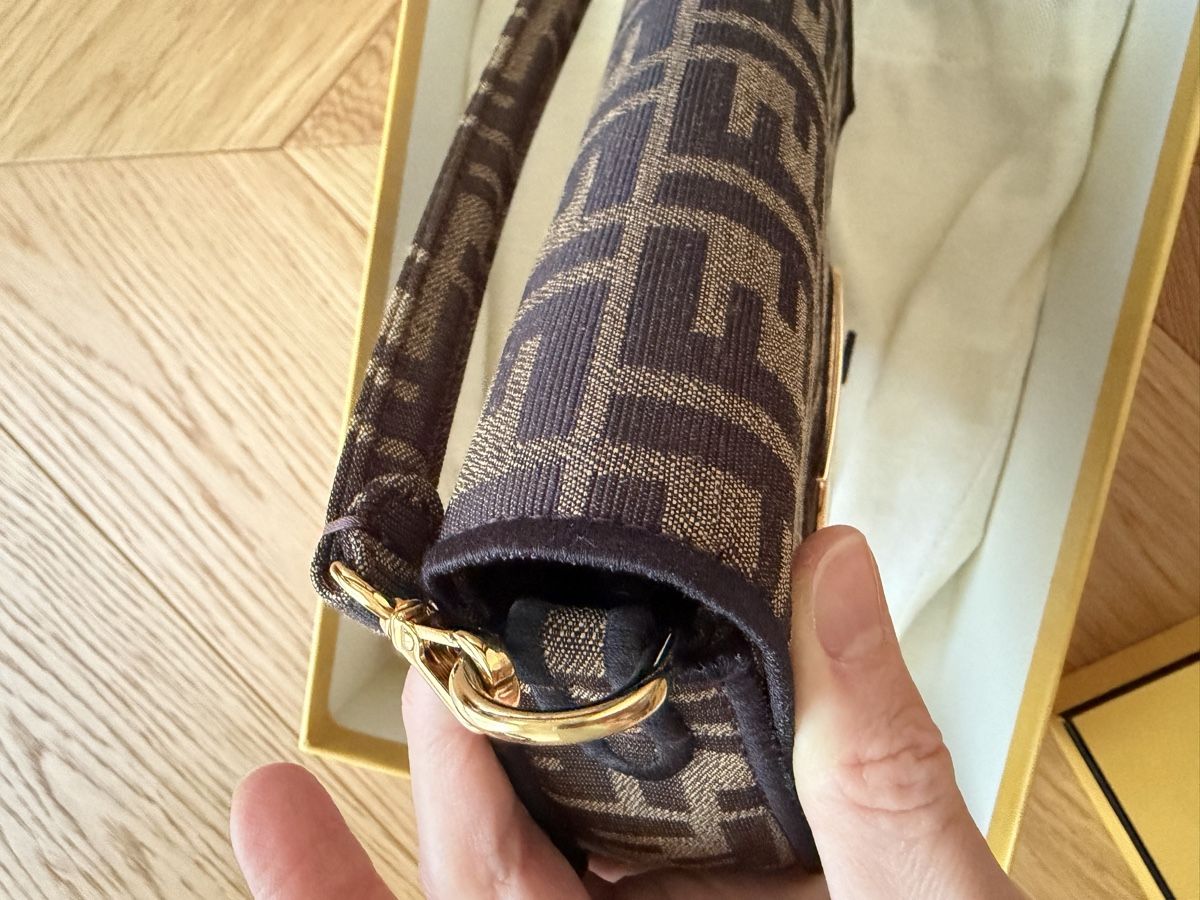 Fendi Sacs: Fendi Mini Baguette – D'occasion à Arlesheim par FabiKl 8