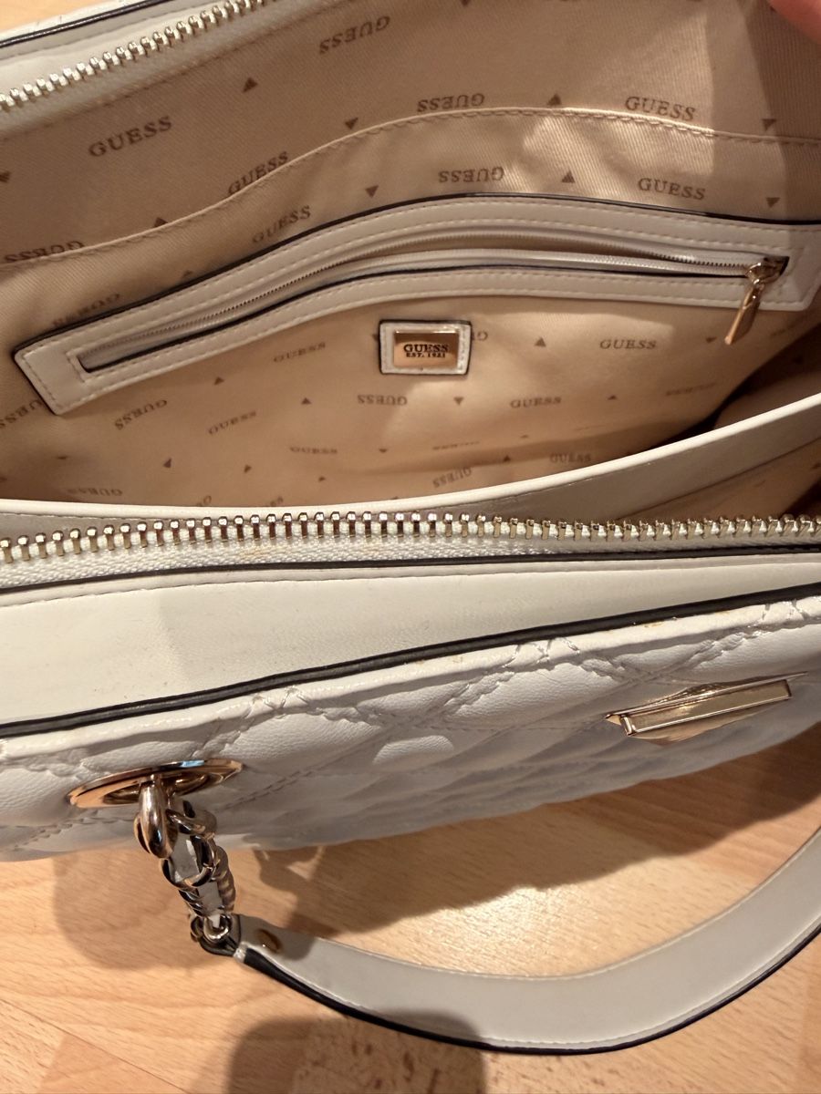 Guess Borse da donna: Guess Tasche – Usato da Hinwil venduto da she_qkn2 1