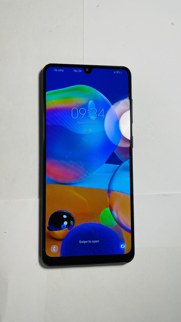 Samsung Telefoni cellulari / Smartphones: Samsung A31 / 64GB – Usato da Luzern venduto da Waince786 1